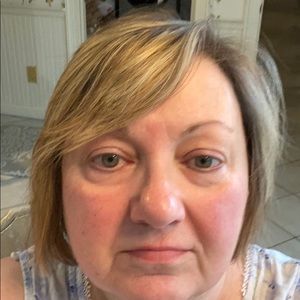 Meet your Posher, Carol